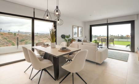 Apartamento / piso - Obra nueva - Estepona (Málaga) - Spain