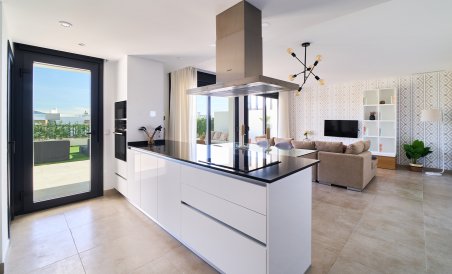 Apartamento / piso - Obra nueva - Estepona (Málaga) - Spain