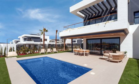Apartamento / piso - Obra nueva - ﻿Torrevieja (Alicante) - Spain