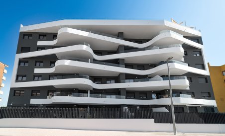 Apartamento / piso - Obra nueva - ﻿Torrevieja (Alicante) - Spain