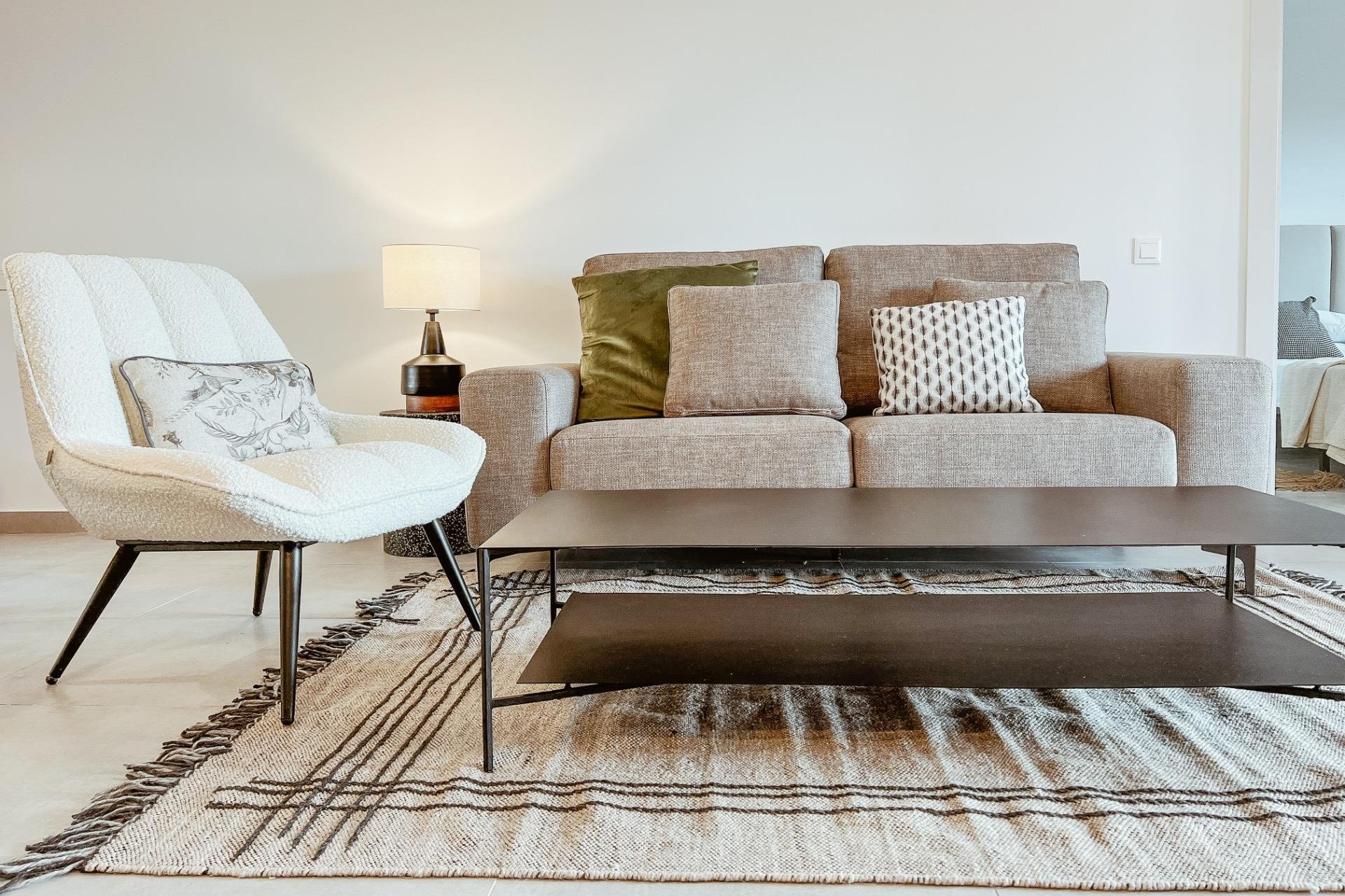 Bright living room with direct access to the terrace