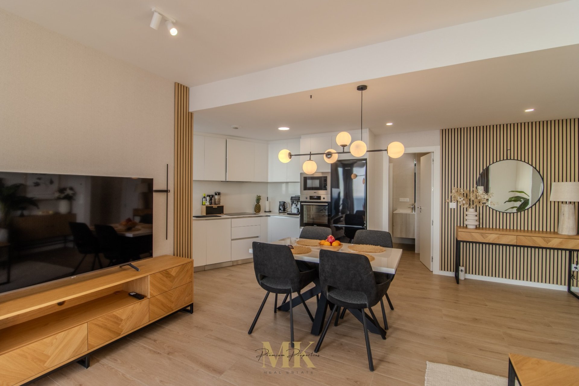 Comedor - Apartamento de lujo en venta en edificio nuevo Sakura, Benidorm - Playa de Poniente (Costa Blanca, Alicante)