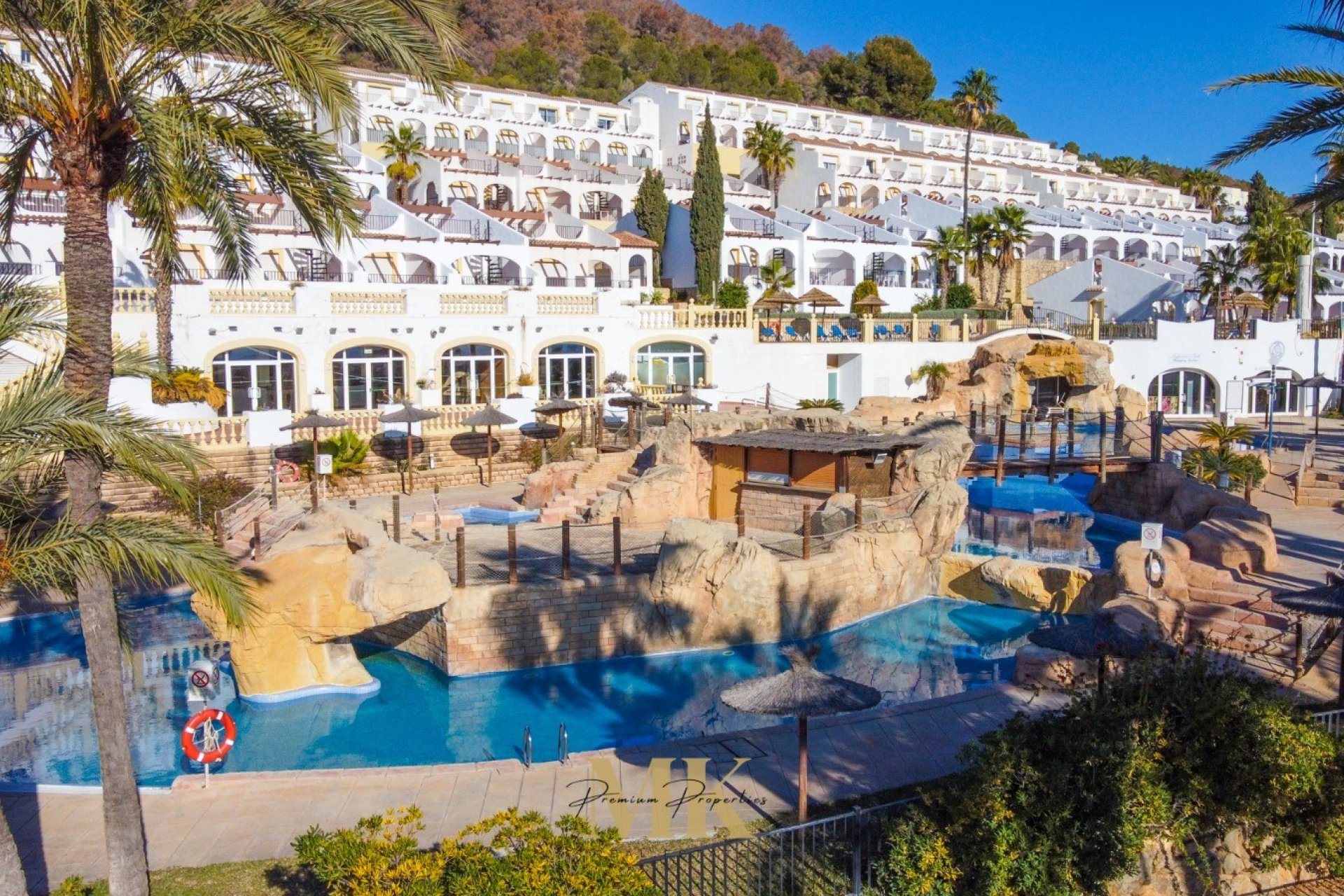 Fasada - Apartament typu bungalow z solarium i zapierającymi dech widokami na Calpe i Peñón de Ifach - Calpe (Costa Blanca - Alicante)