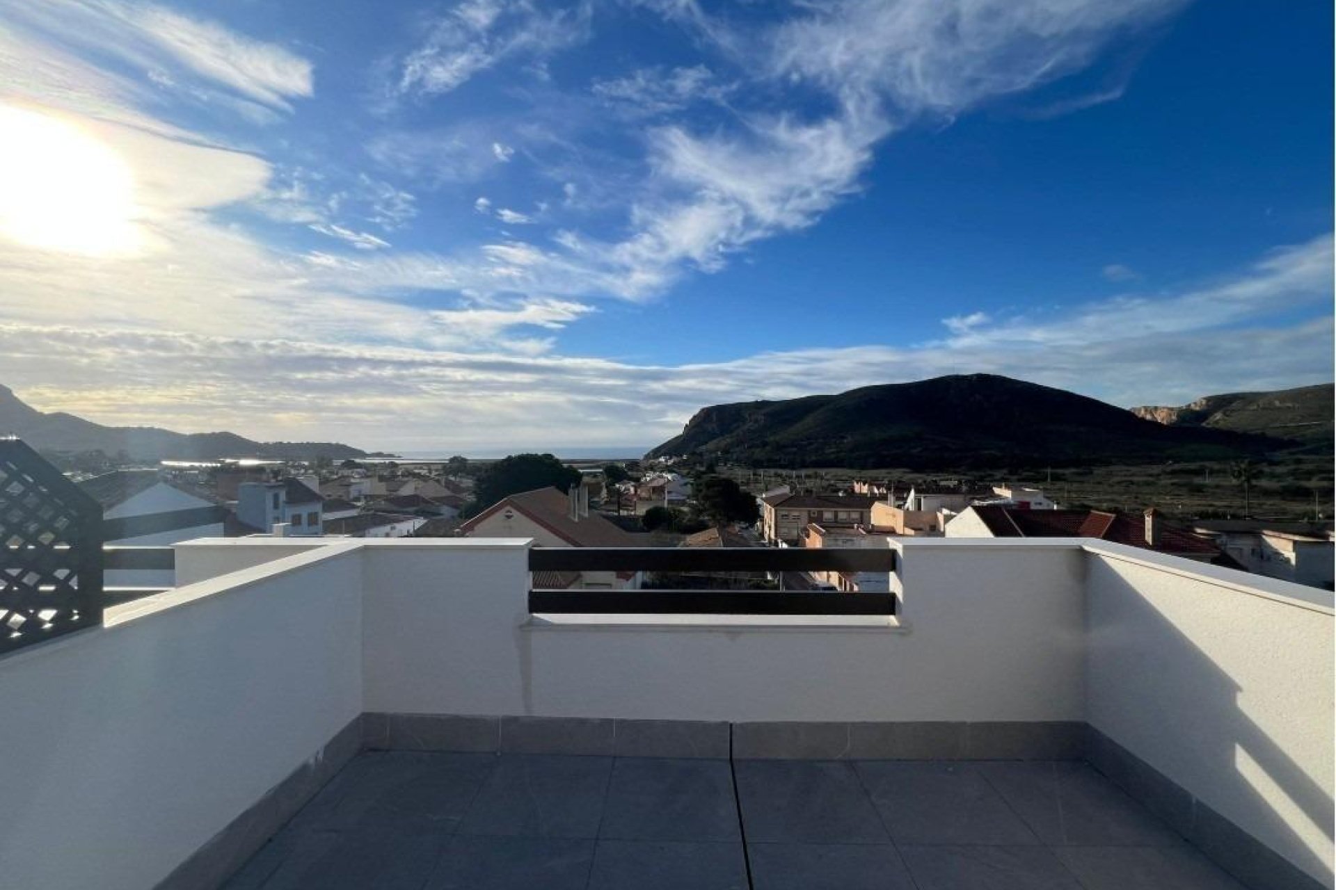 Nauja statyba - Dvibučių namas - 