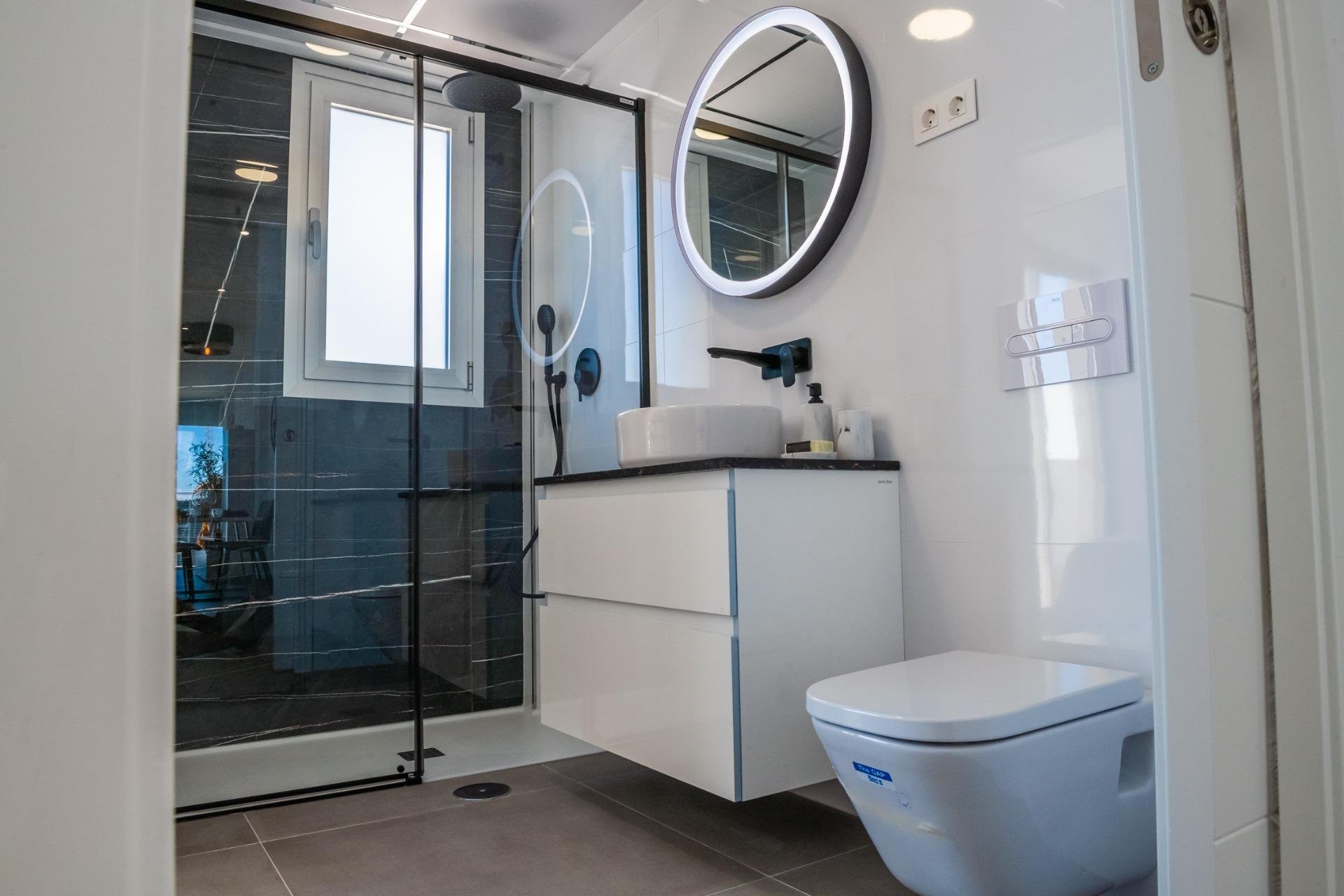 Nauja statyba - Villa - Los Alcazares