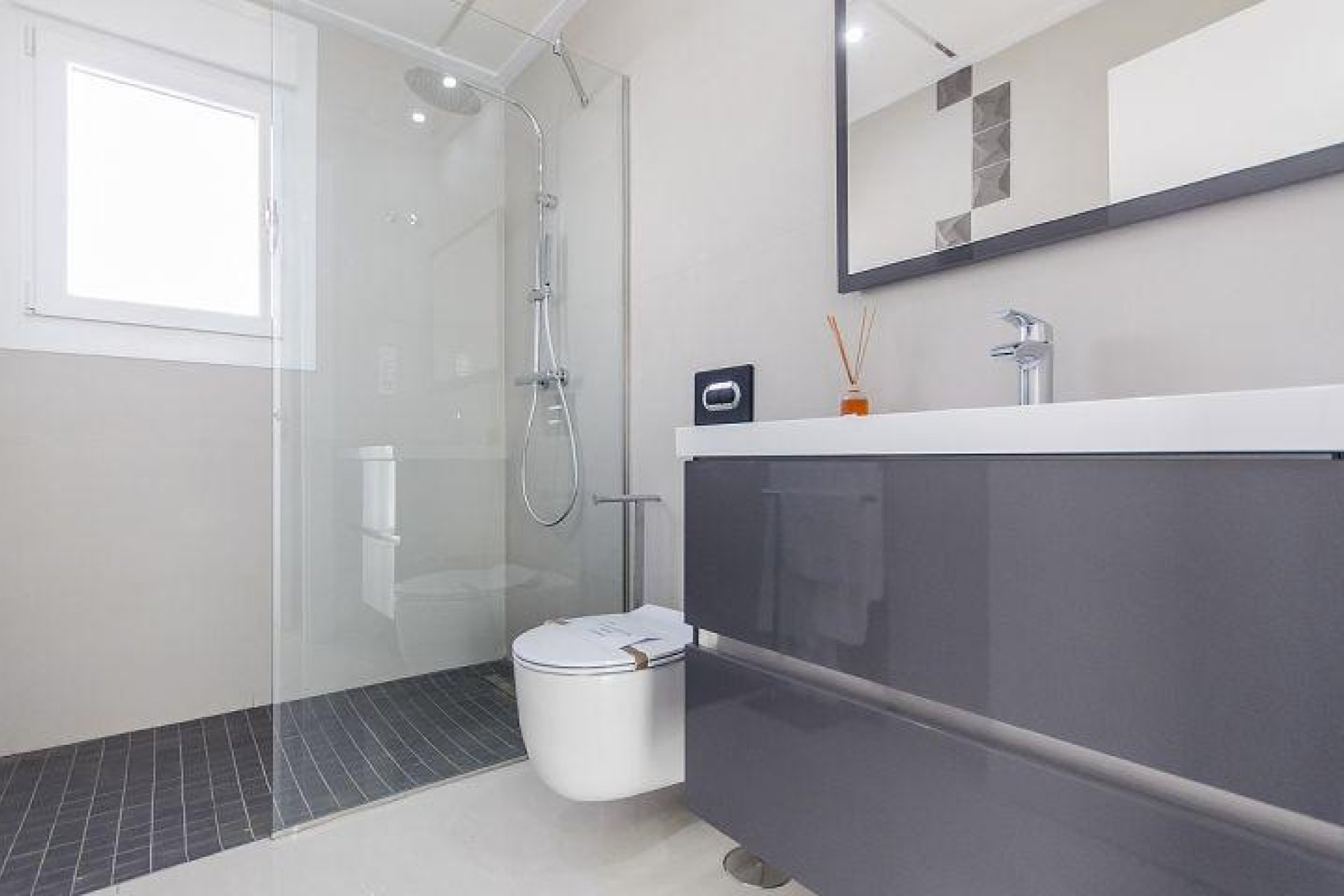 Nauja statyba - Villa - Rojales