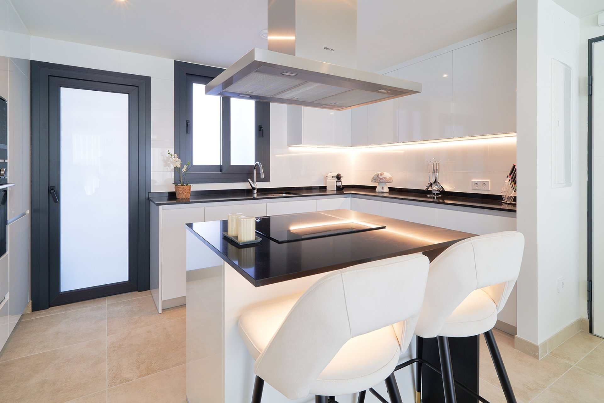 New Build - Apartment / flat - Estepona (Málaga) - Spain