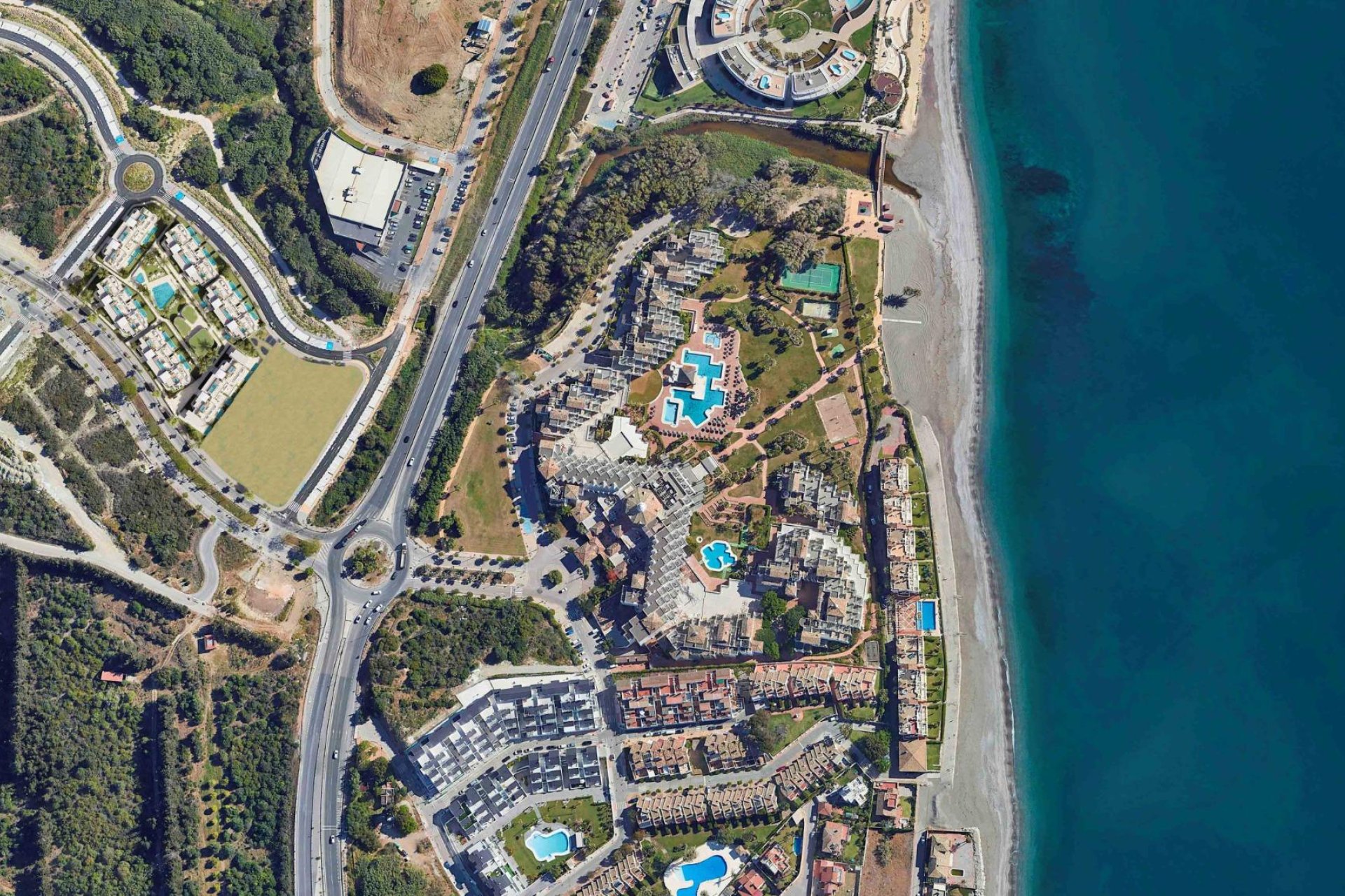 New Build - Apartment / flat - Estepona