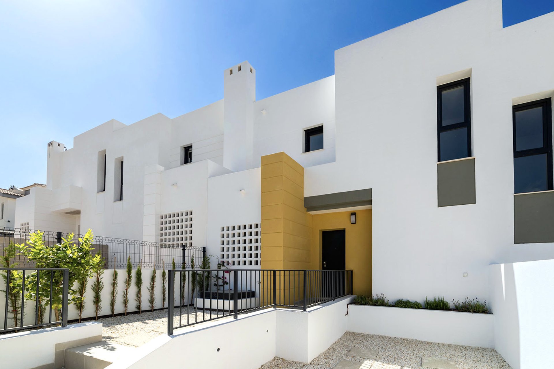 New Build - Villa - Busot, zona Bonalba Golf (Alicante) - Spain