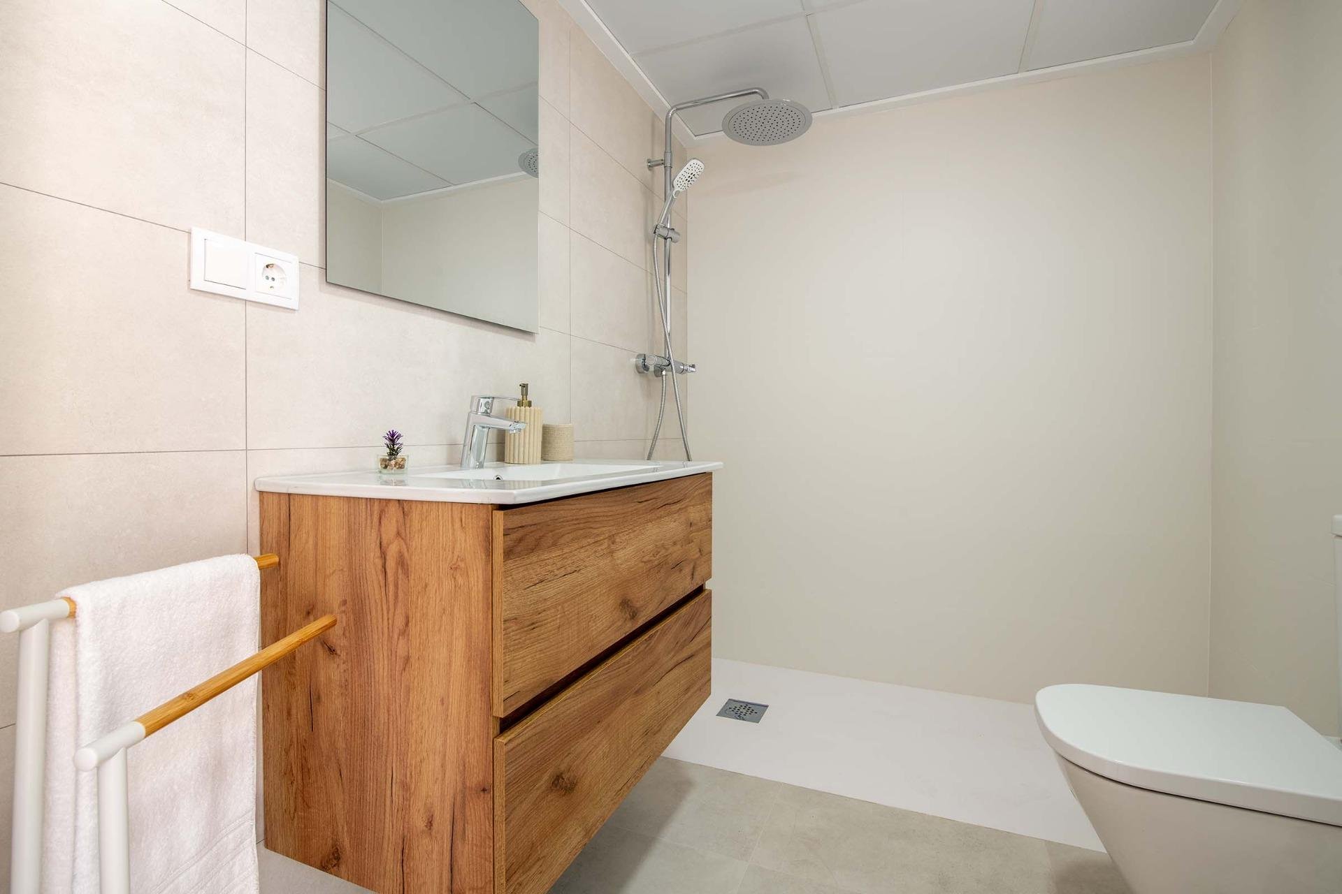 Новое здание - Бунгало - Cox