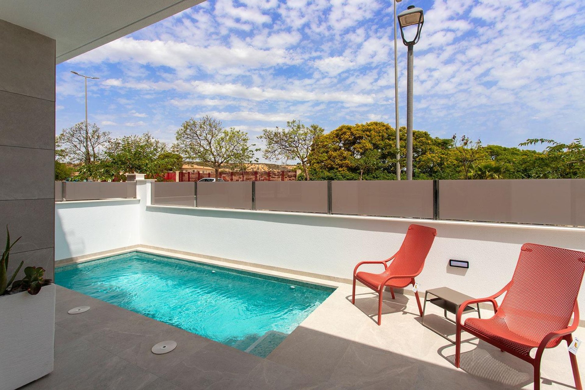 Новое здание - Semidetached - Sucina