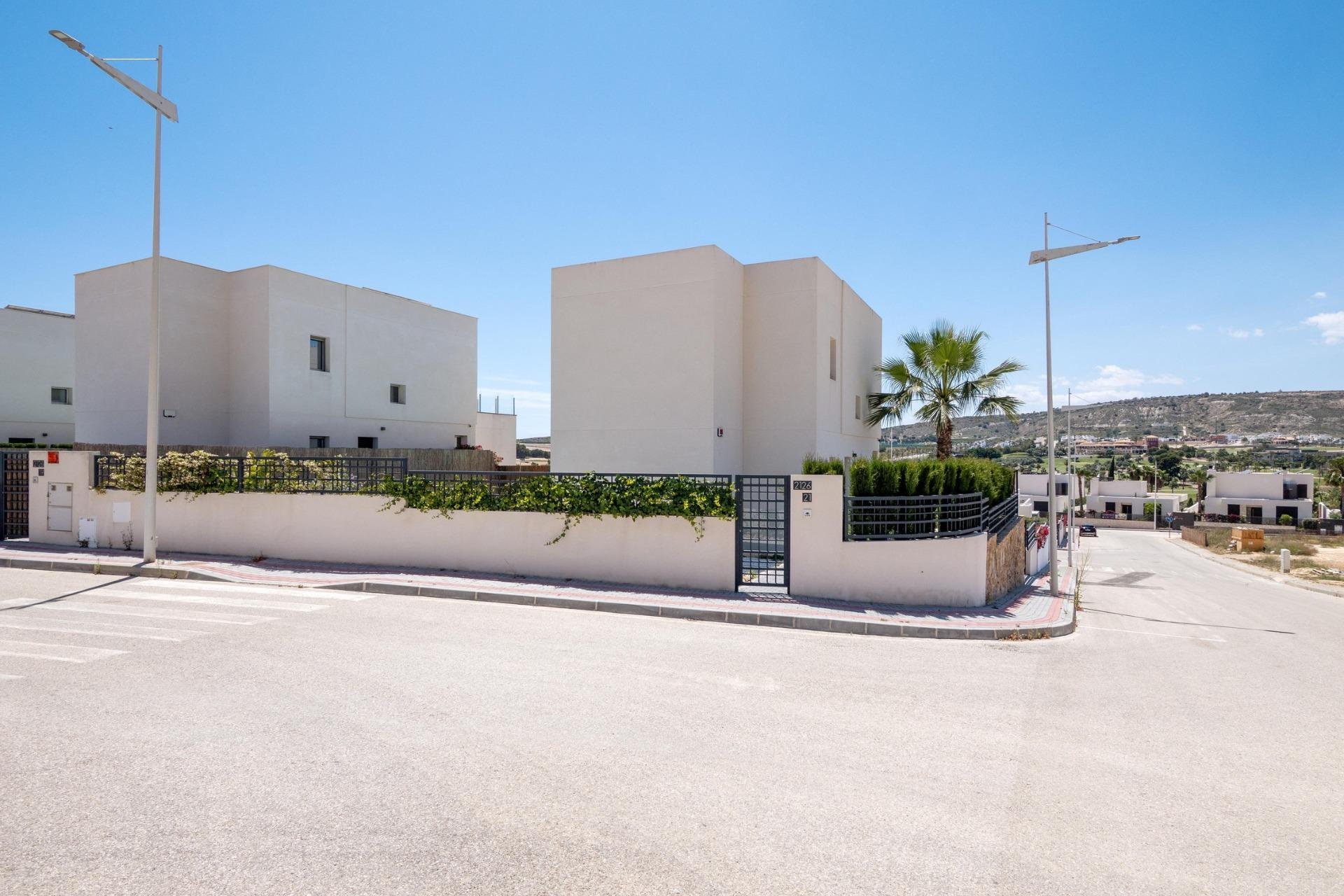 Новое здание - Villa - Algorfa
