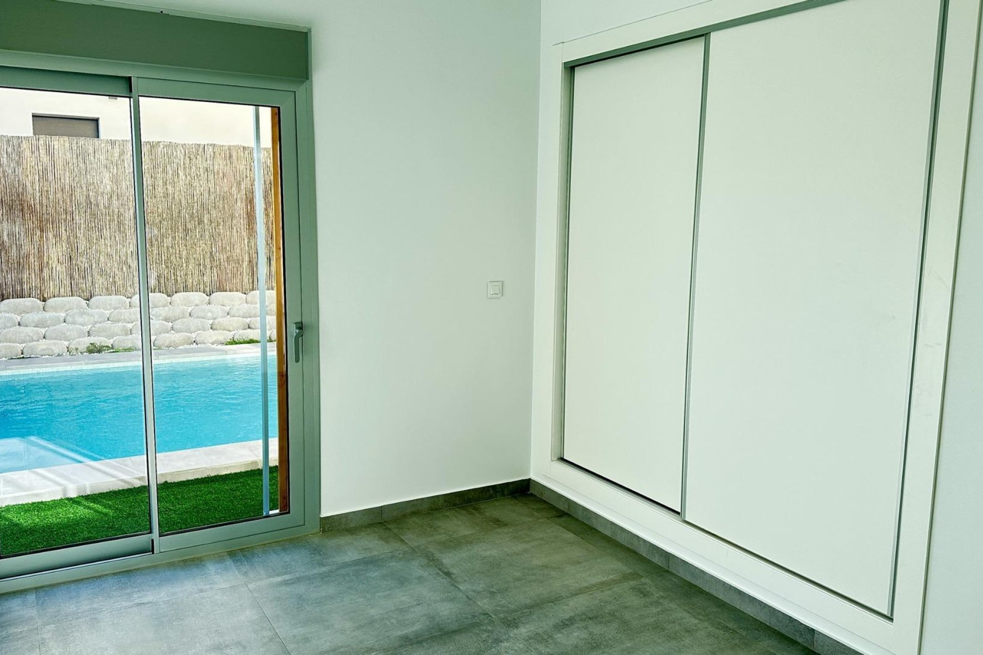 Новое здание - Villa - Algorfa