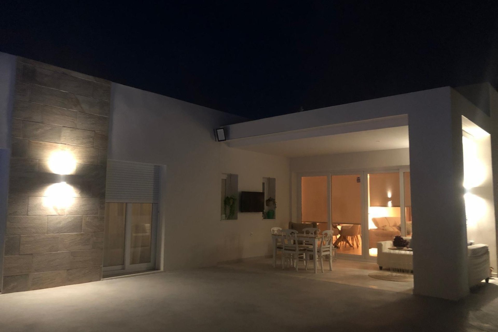 Новое здание - Villa - La Romana