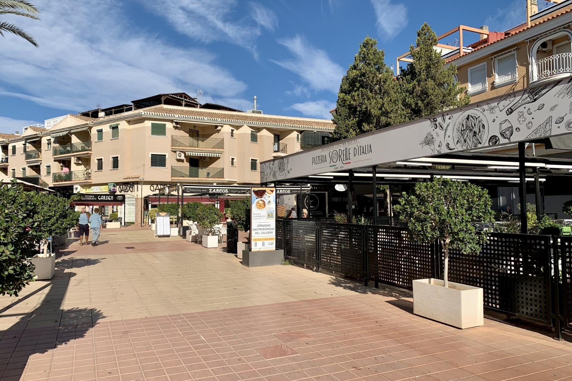 Новое здание - Villa - Los Alcazares