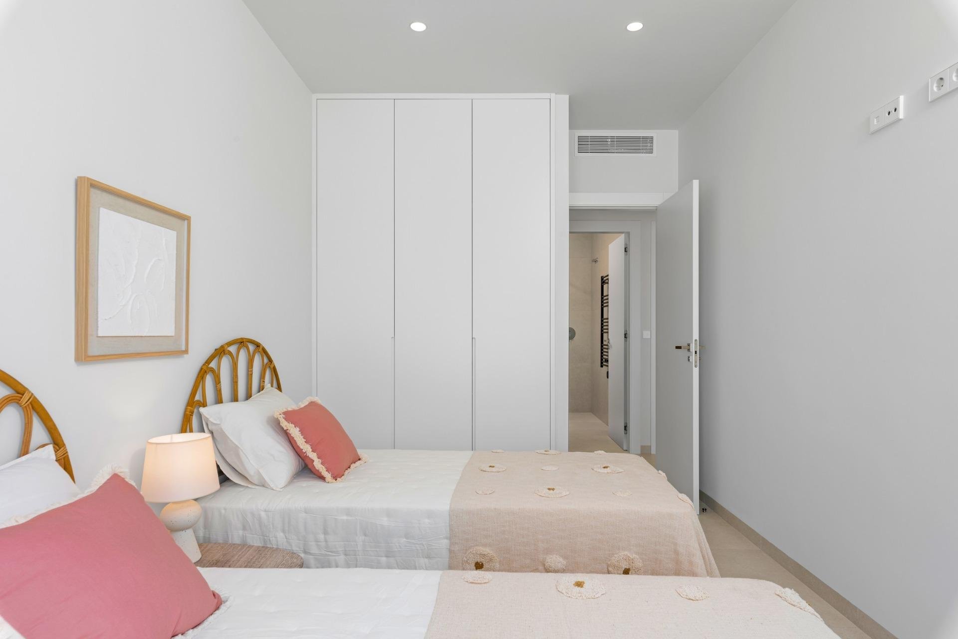 Новое здание - Villa - Los Alcazares