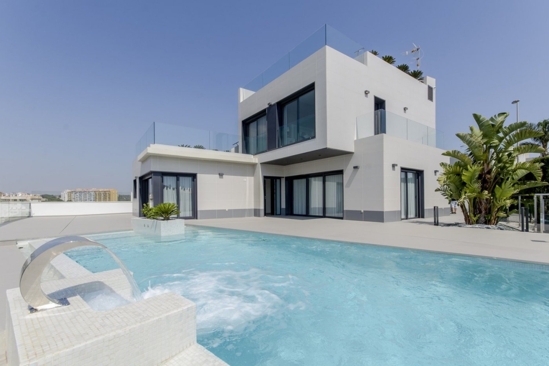 Новое здание - Villa - Orihuela Costa
