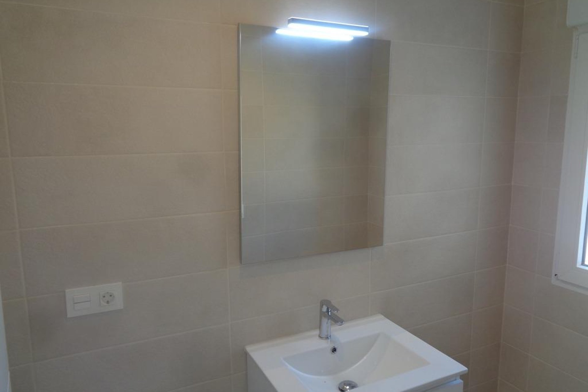 Новое здание - Villa - Pinoso