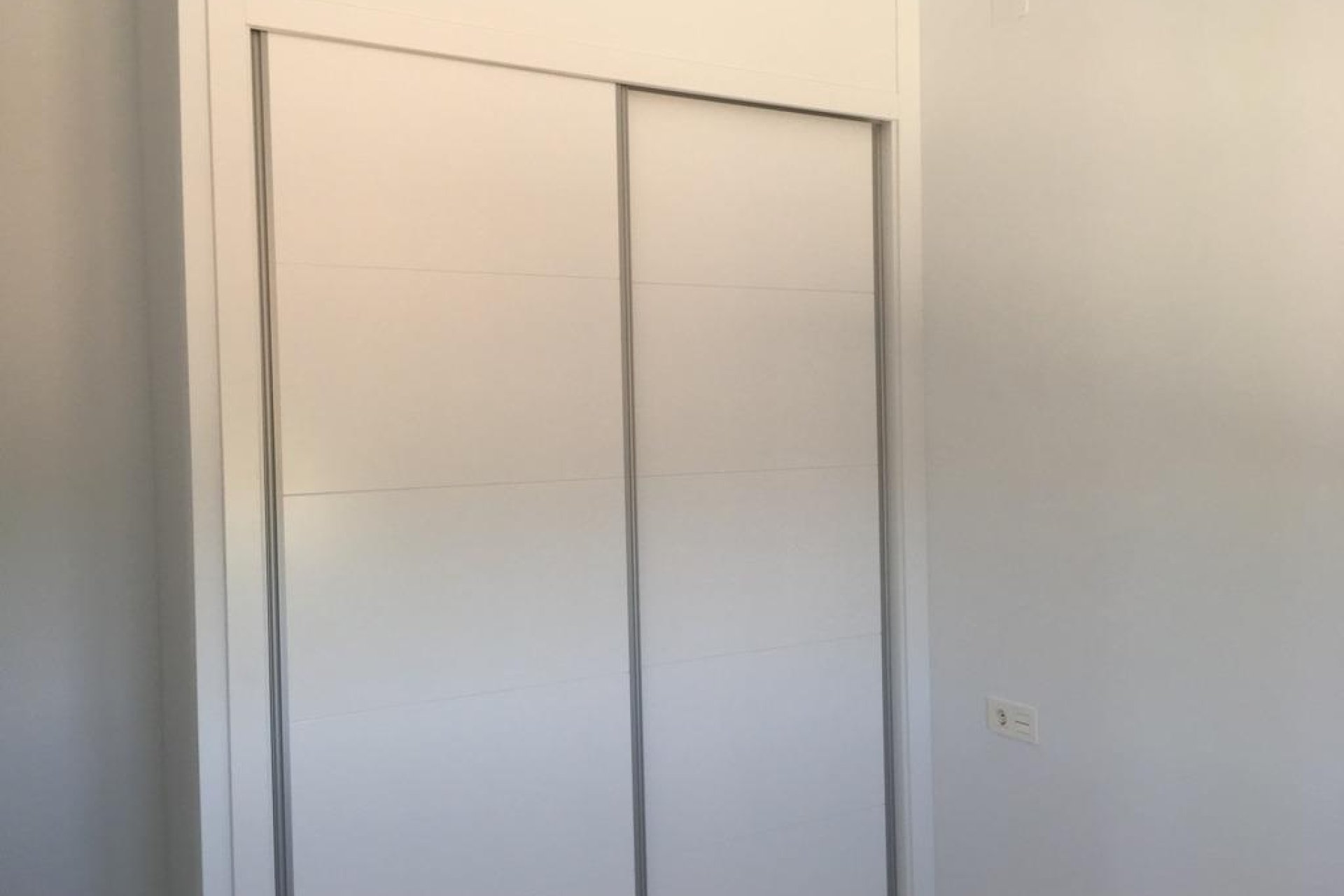 Новое здание - Villa - Pinoso