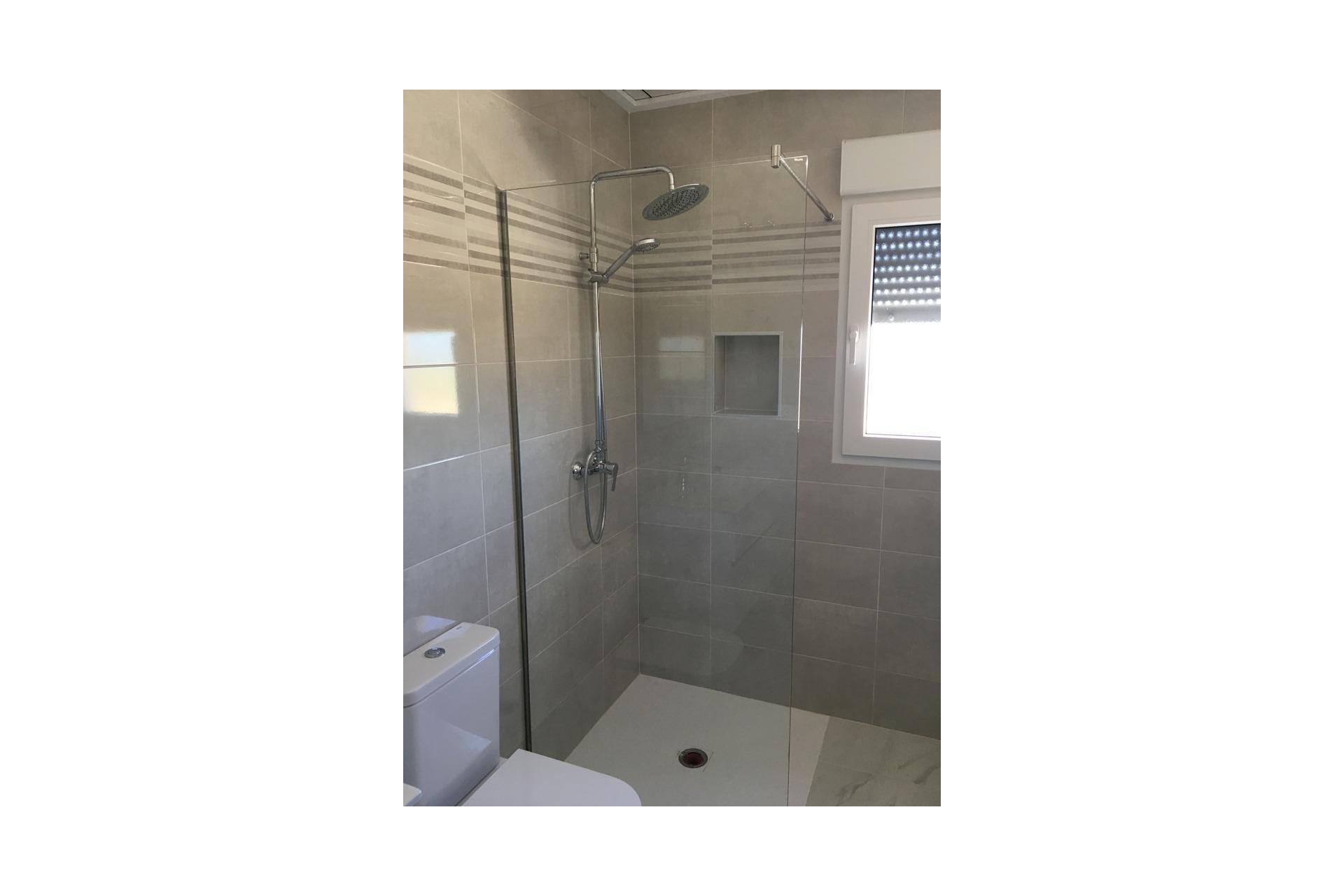 Новое здание - Villa - Pinoso