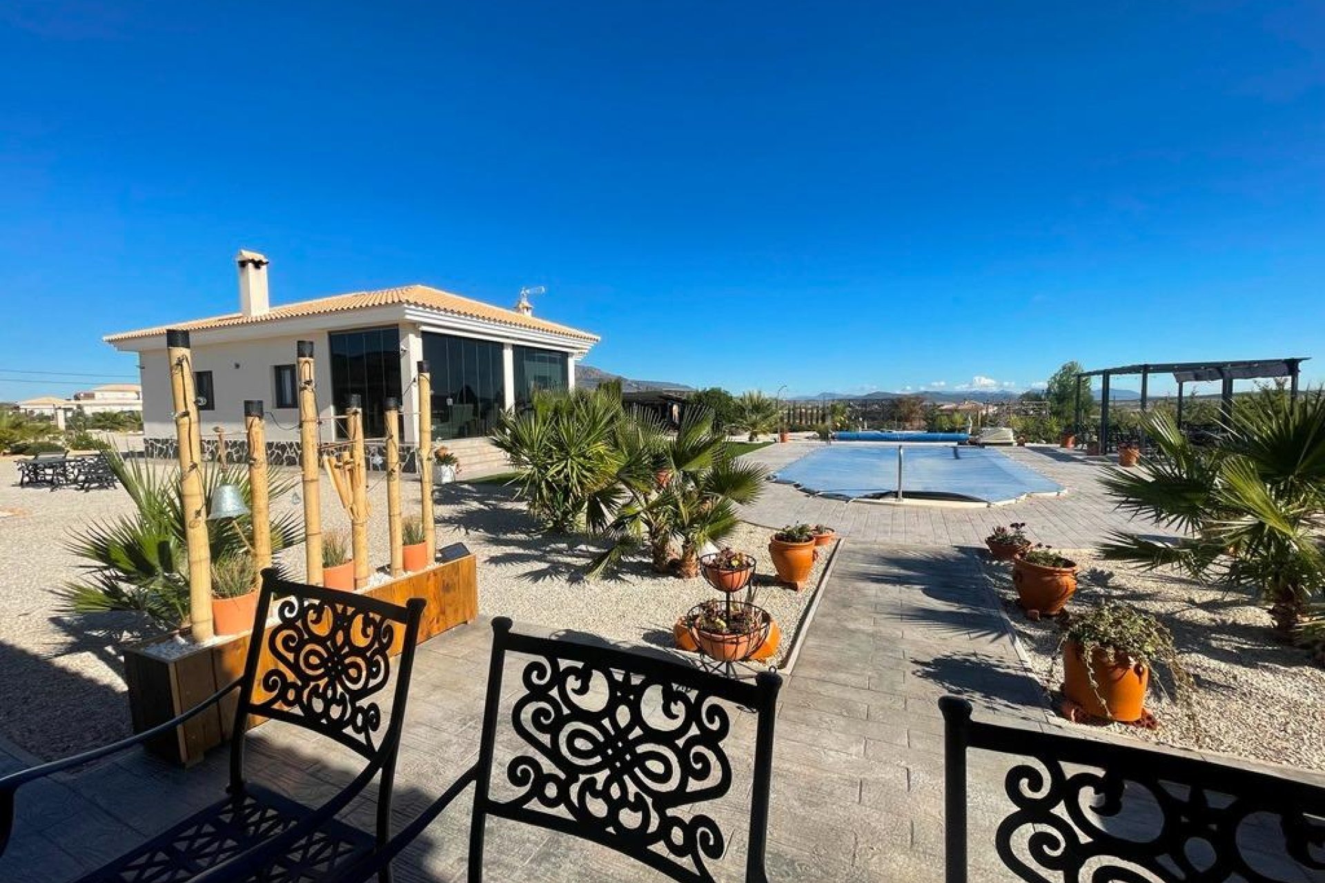 Новое здание - Villa - Pinoso