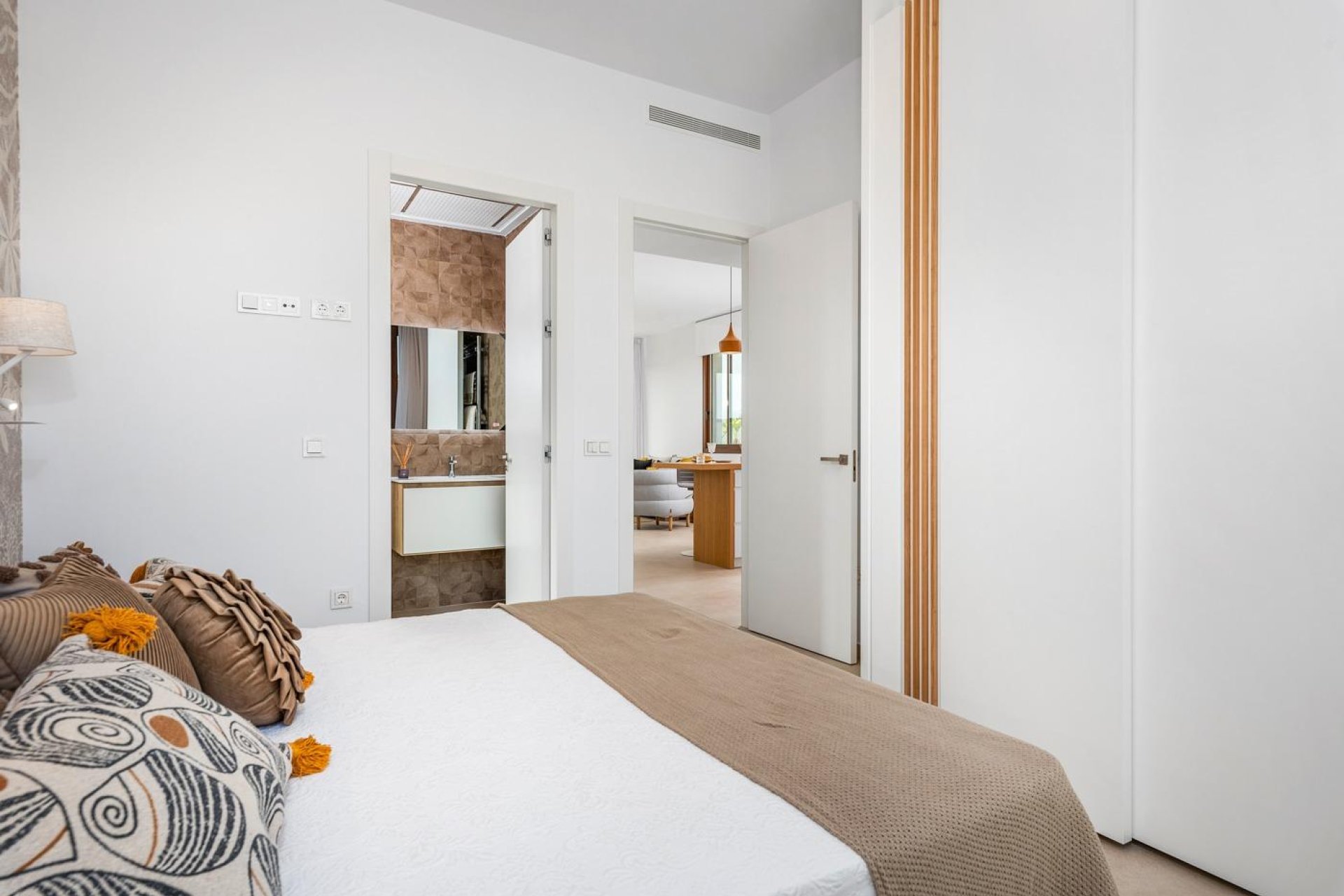 Новое здание - Villa - Vera