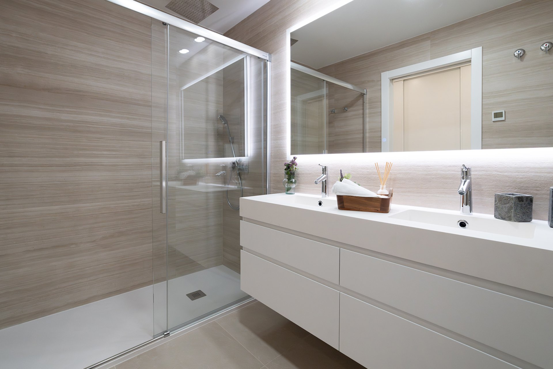 Obra nueva - Apartamento / piso - Benidorm - Spain