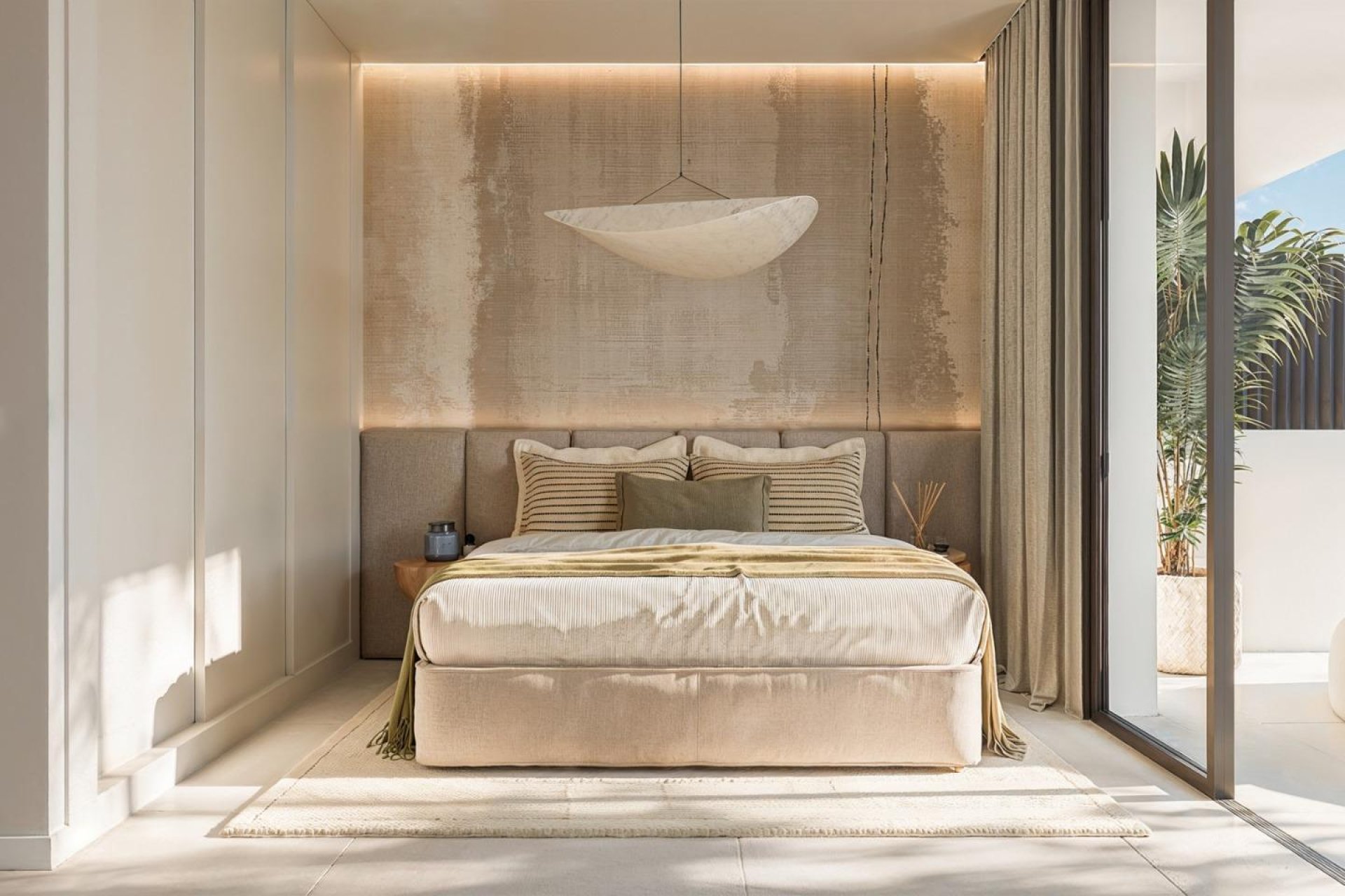 Obra nueva - Apartamento / piso - Estepona