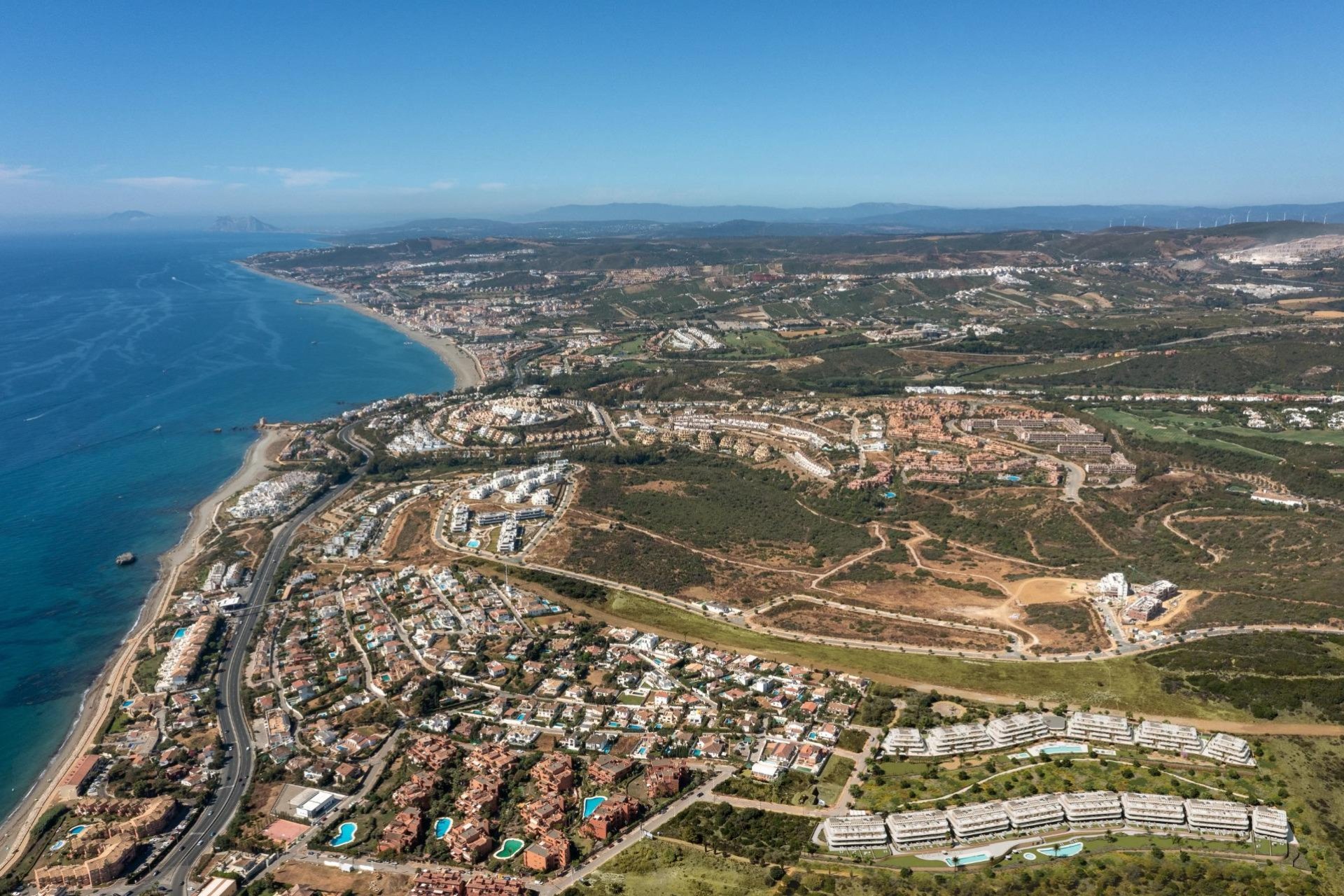 Obra nueva - Apartamento / piso - Estepona