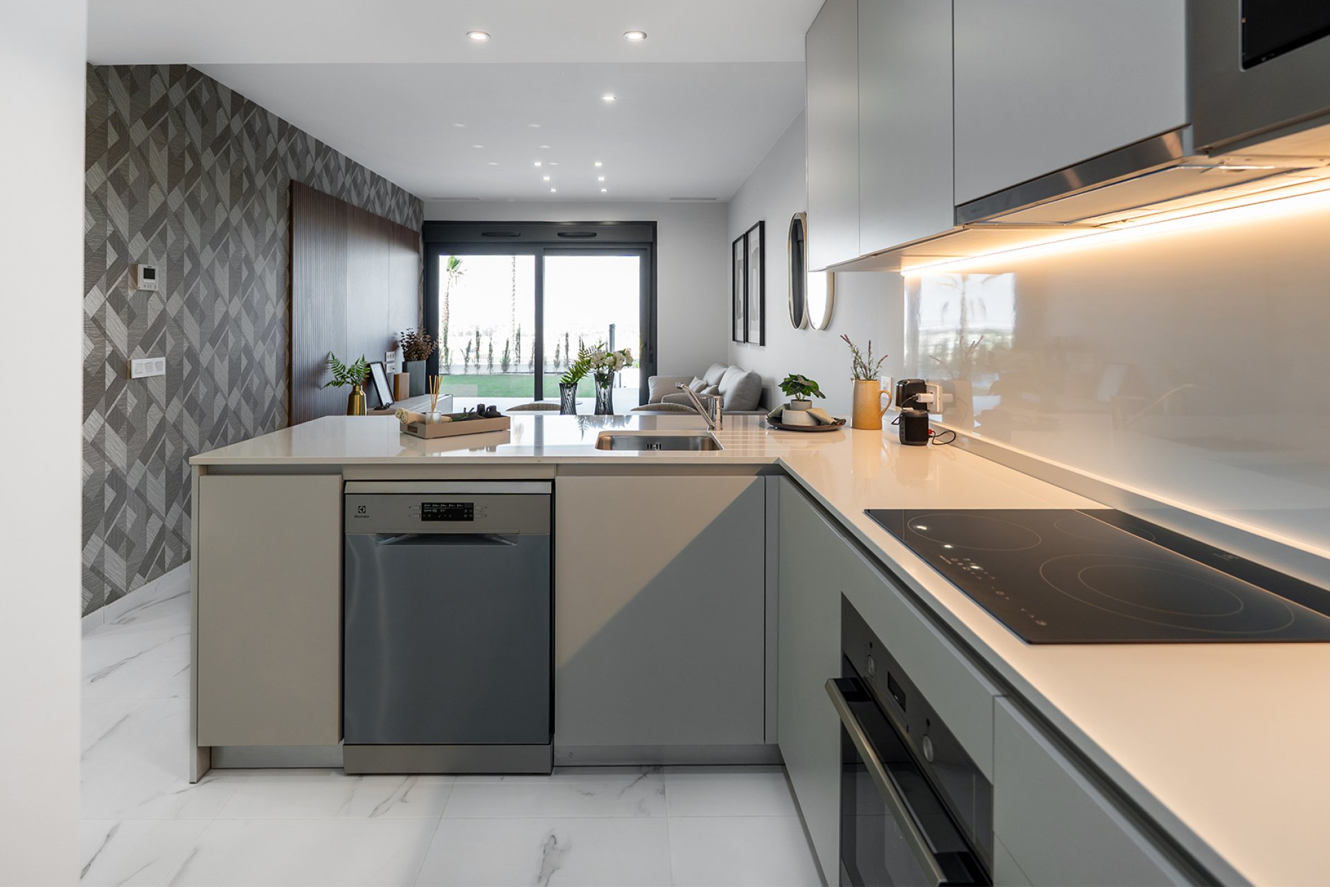 Obra nueva - Apartamento / piso - ﻿Torrevieja (Alicante) - Spain