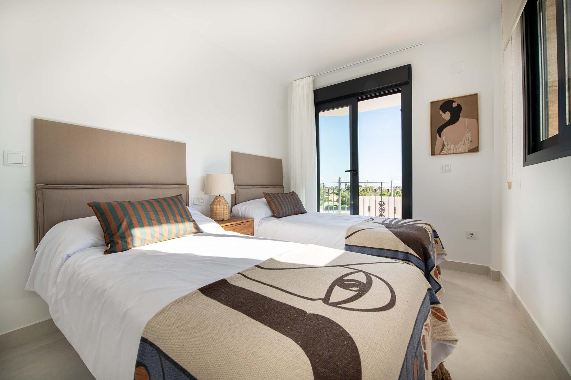 Obra nueva - Bungalow - Cox