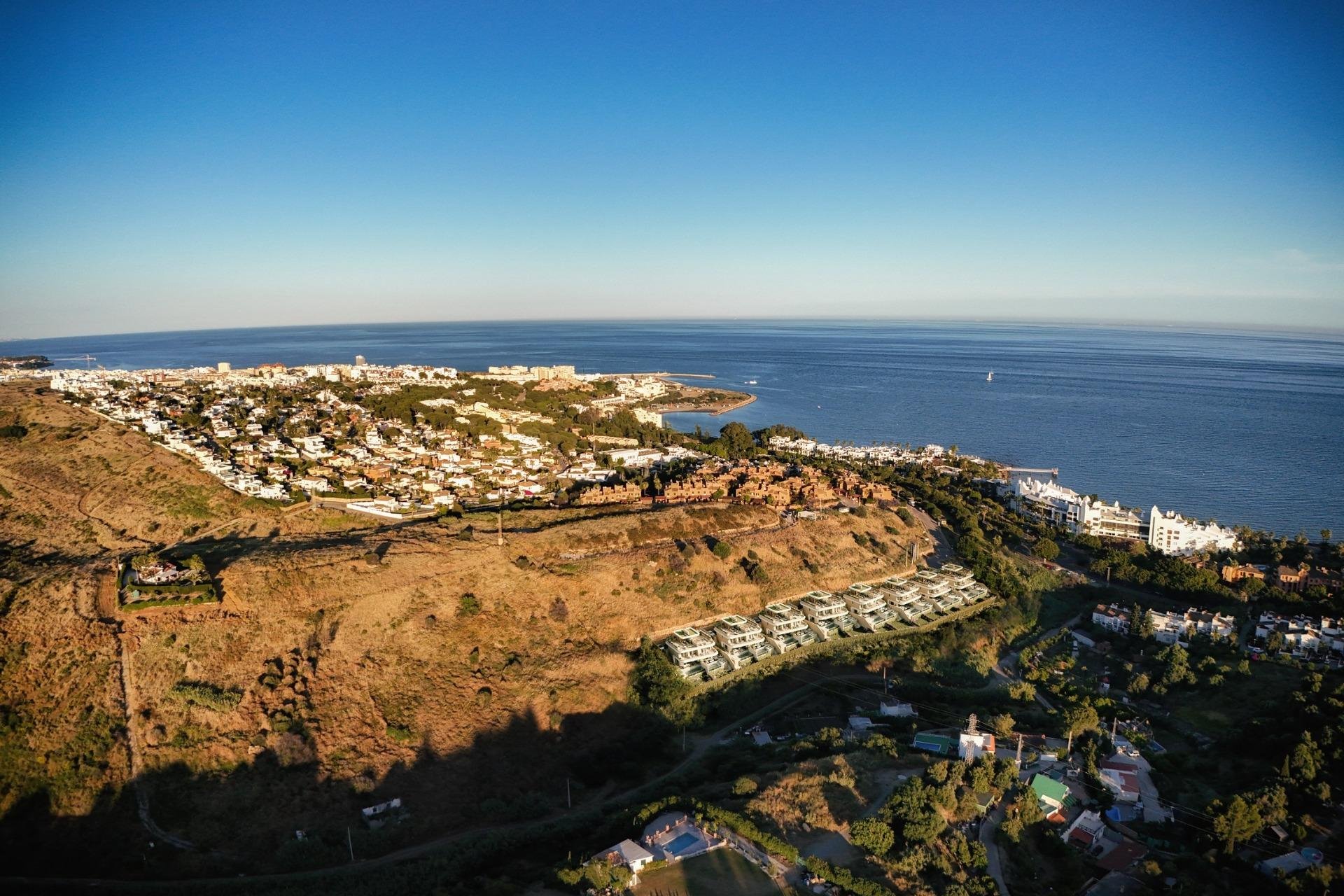 Obra nueva - Semidetached - Estepona