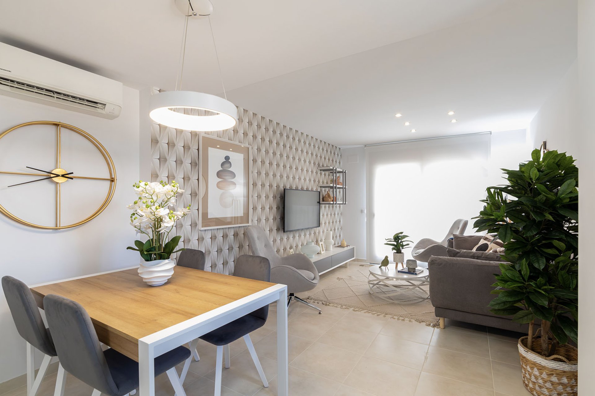 Obra nueva - Villa - Busot, zona Bonalba Golf (Alicante) - Spain