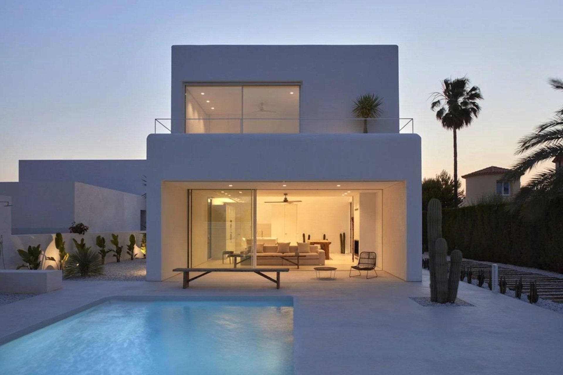 Obra nueva - Villa - Estepona