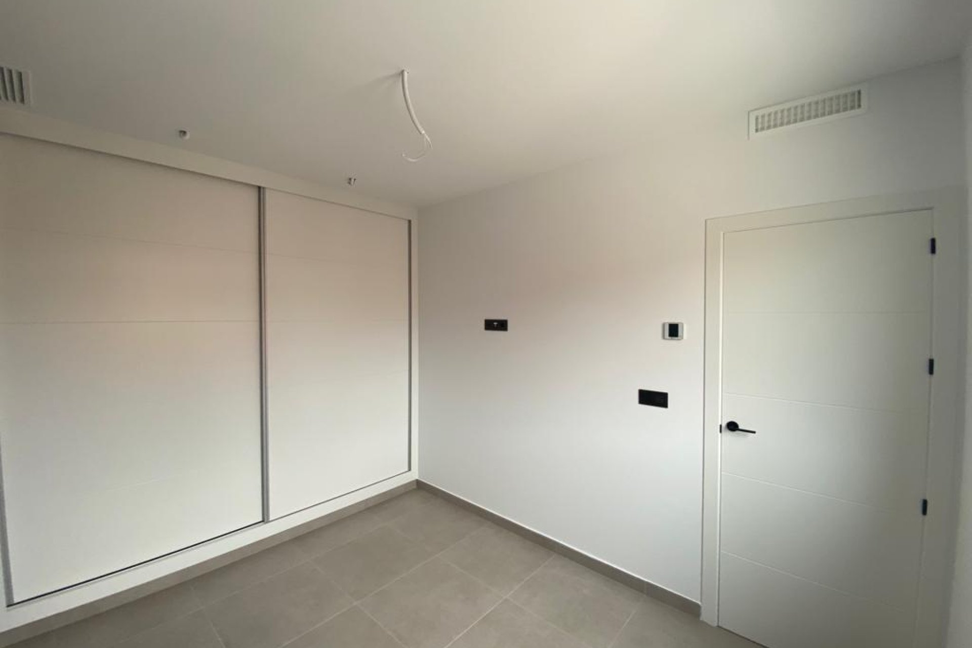 Obra nueva - Villa - Los Alcazares