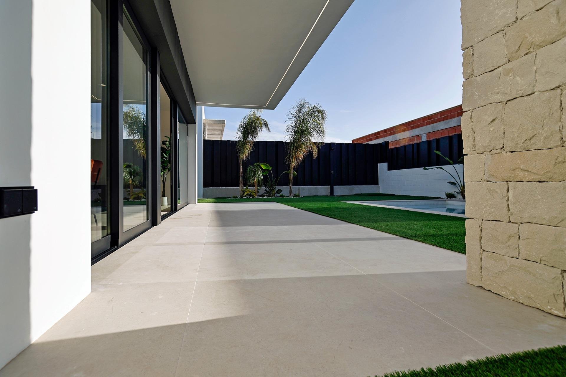 Obra nueva - Villa - Molina De Segura