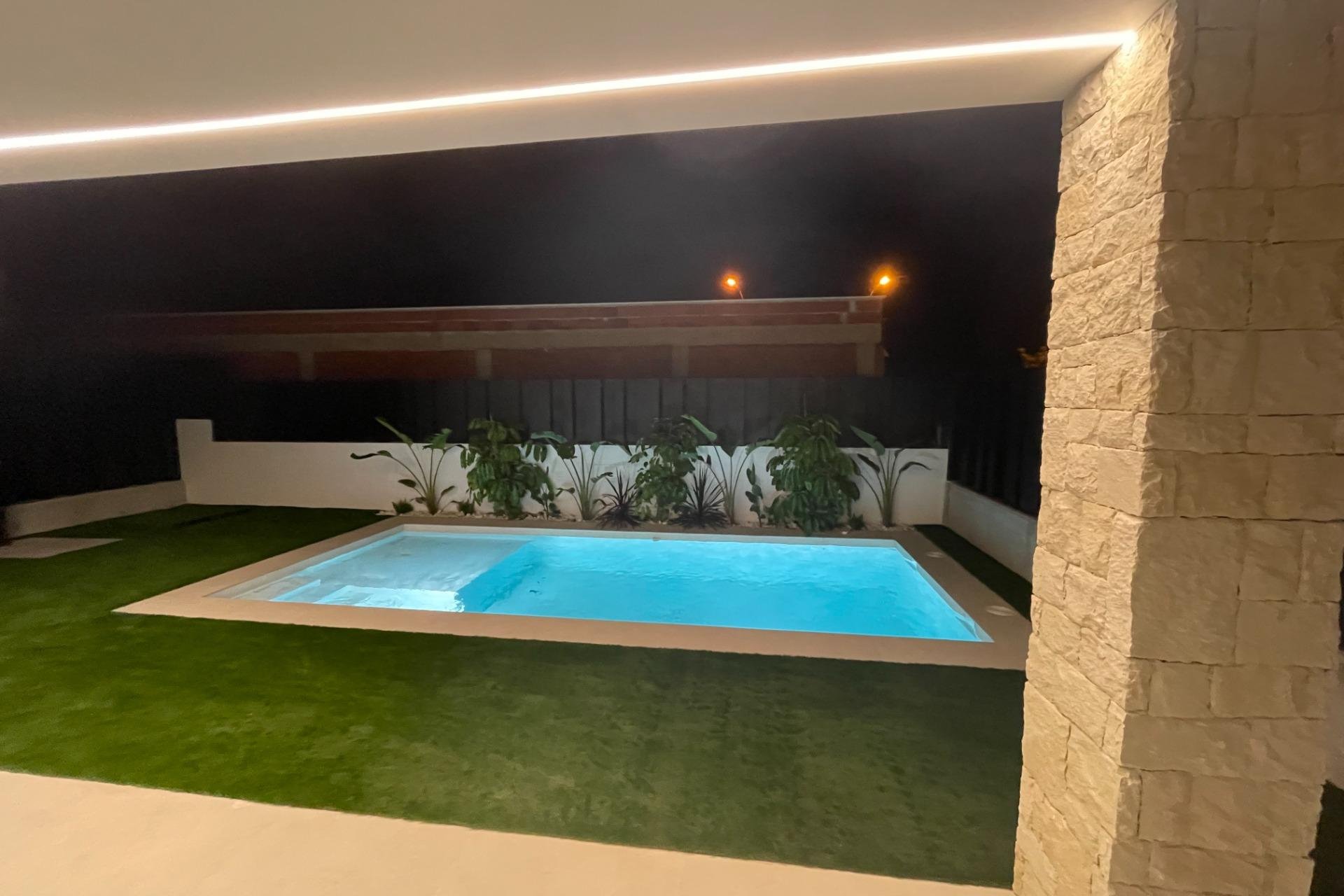 Obra nueva - Villa - Molina De Segura