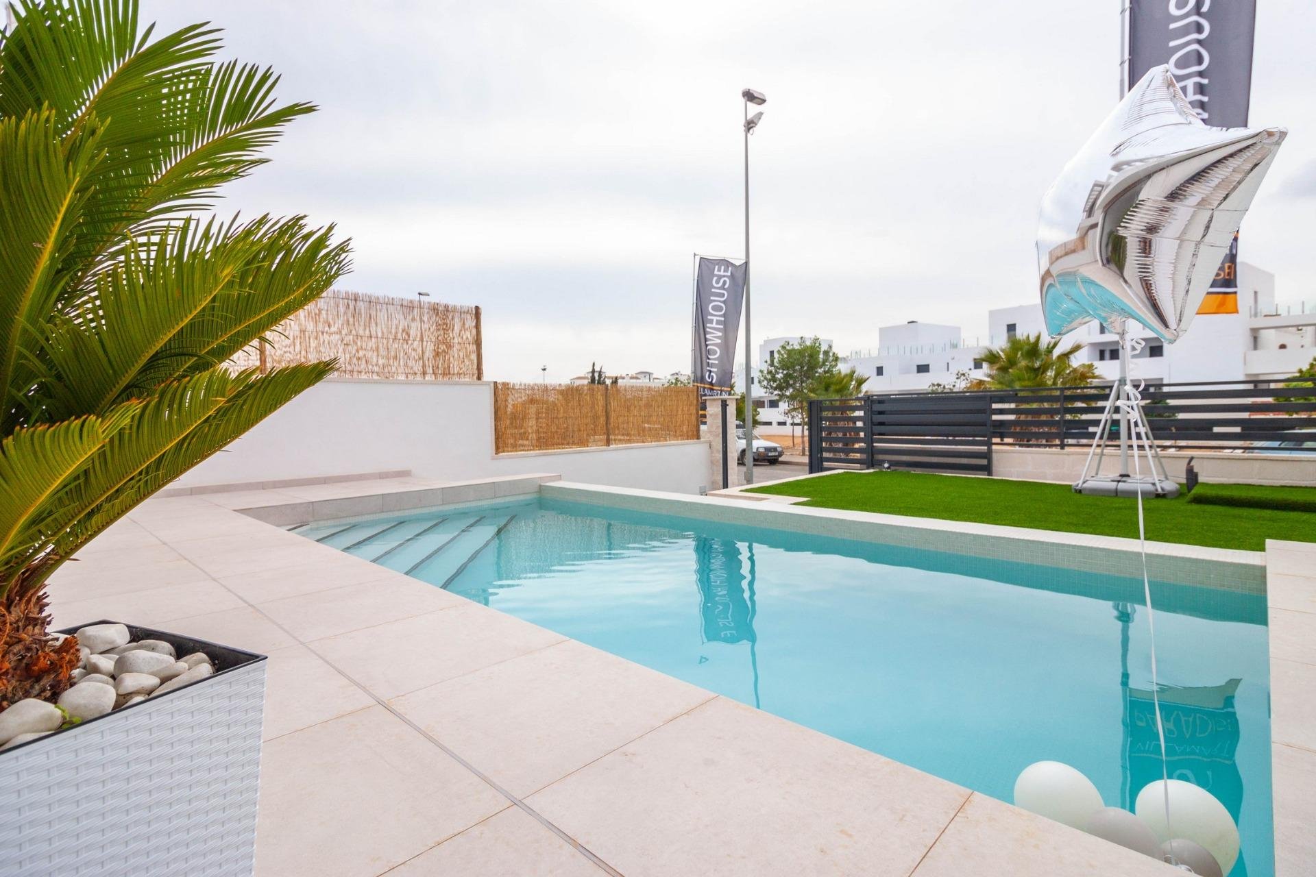 Obra nueva - Villa - Orihuela Costa