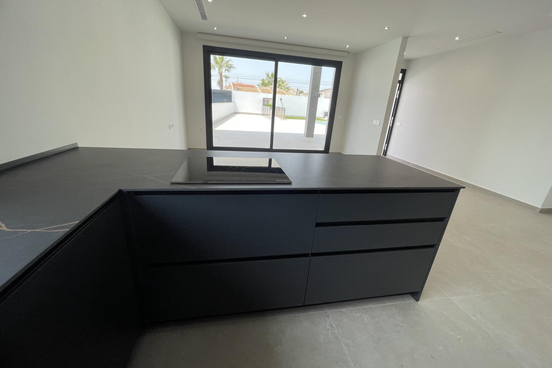 Obra nueva - Villa - Rojales