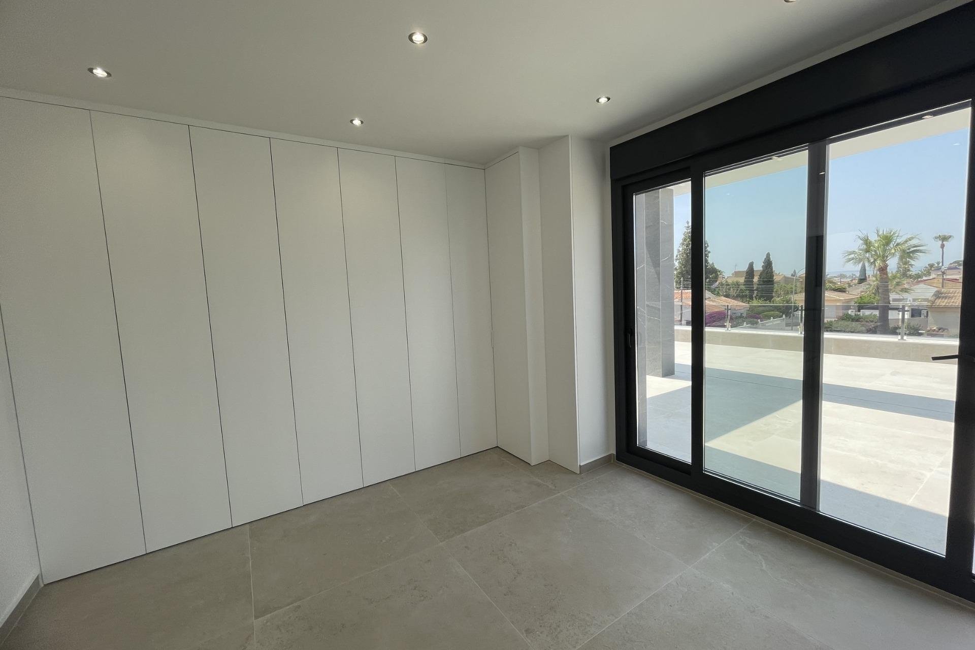 Obra nueva - Villa - Rojales