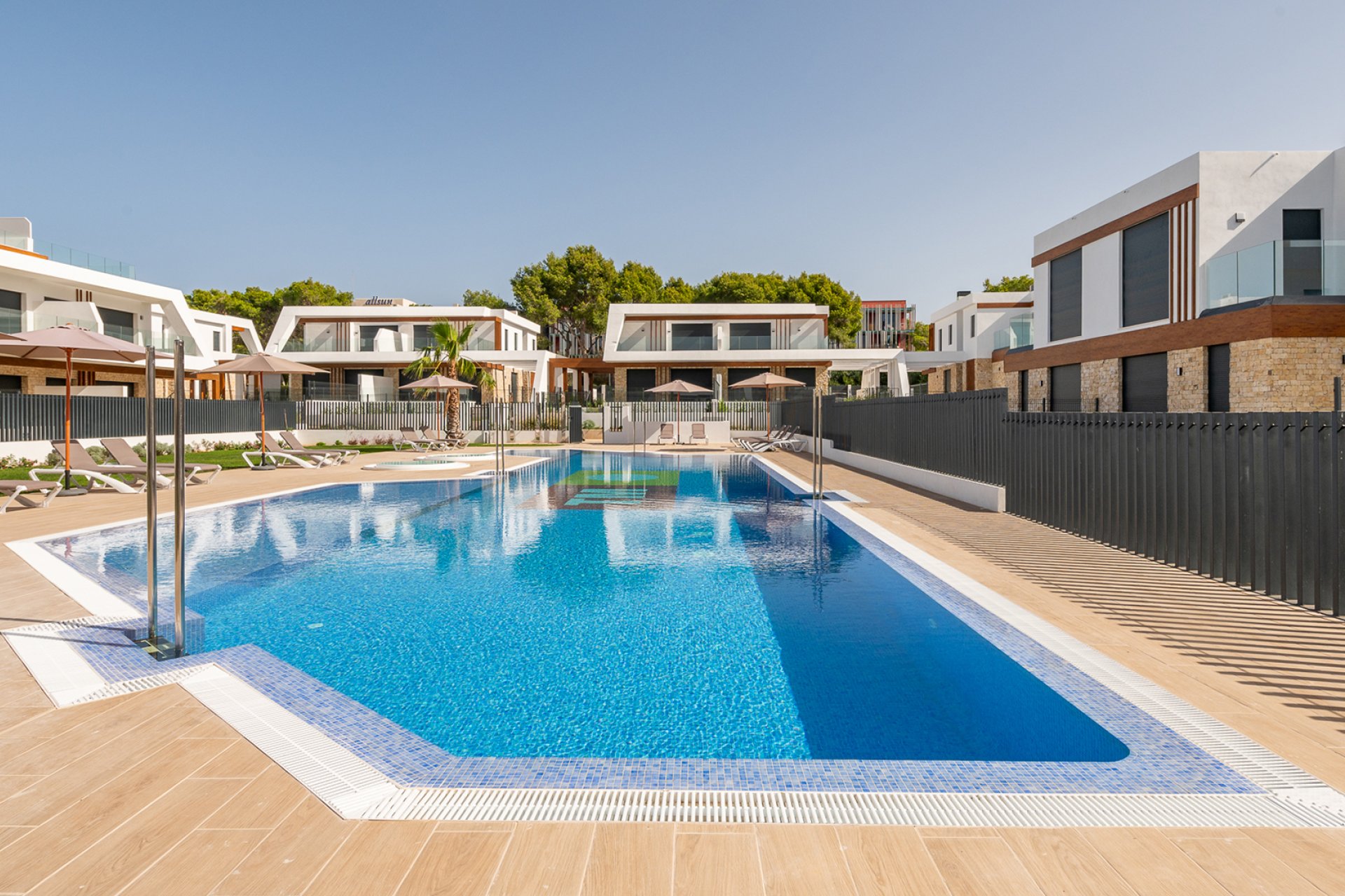 Obra nueva - Villa / Semi pareado - Capdepera - Spain