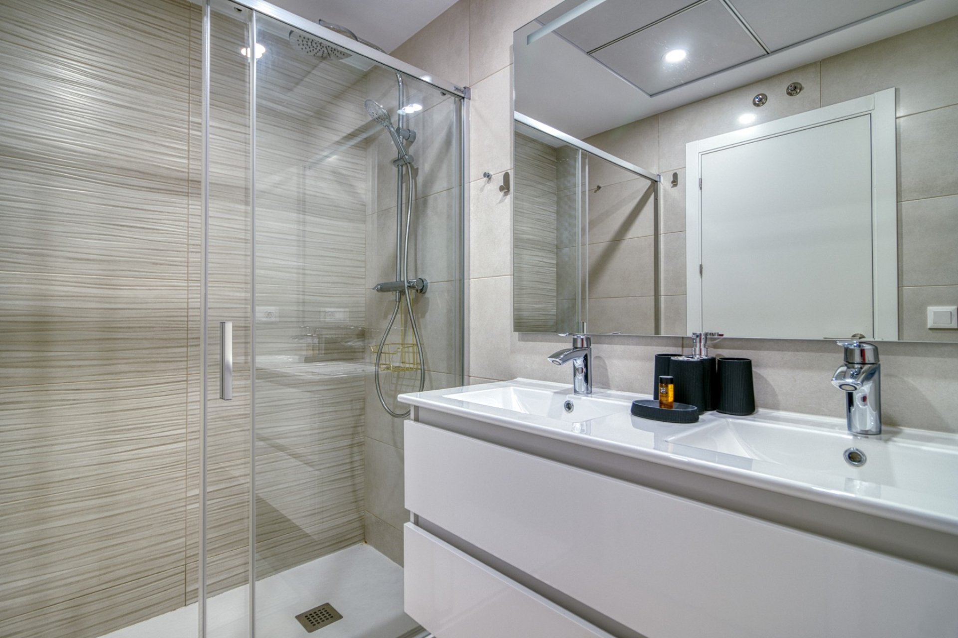 Перепродажа - Квартира / квартира - Benidorm - Playa Poniente