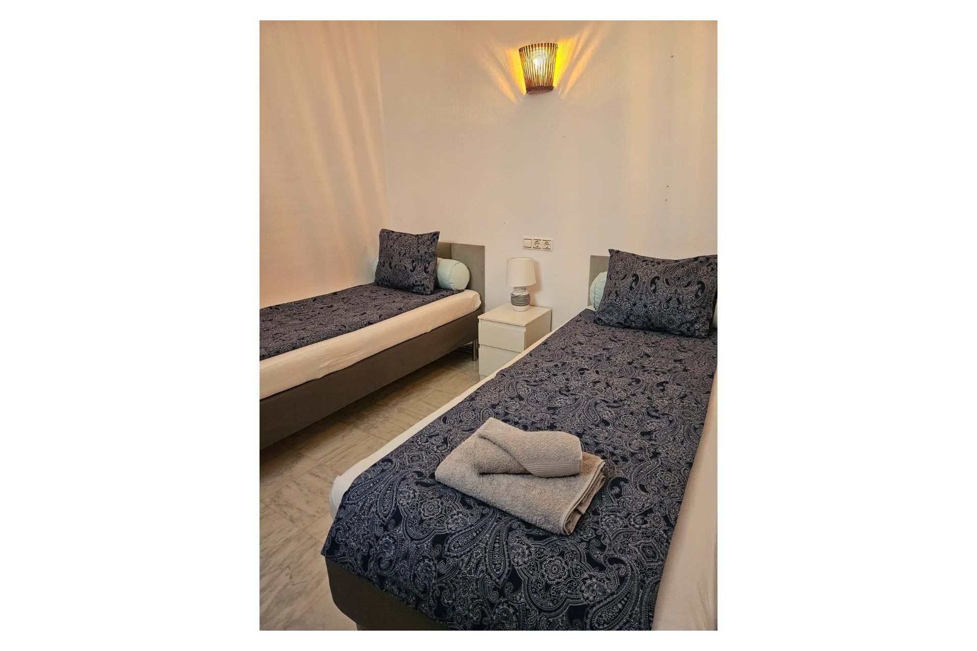 Перепродажа - Квартира / квартира - Torrevieja - Playa de los Locos