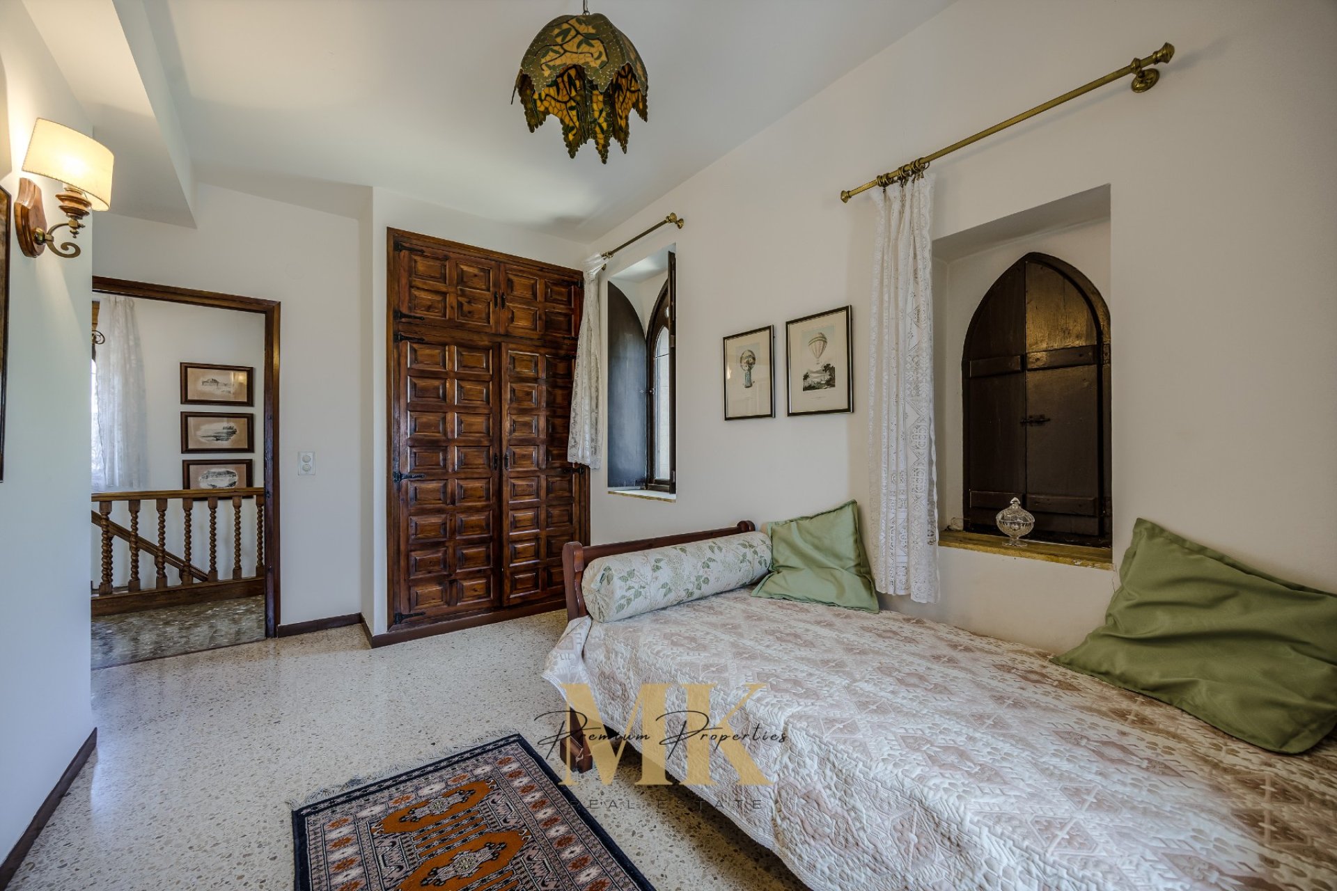Перепродажа - Замок - Denia