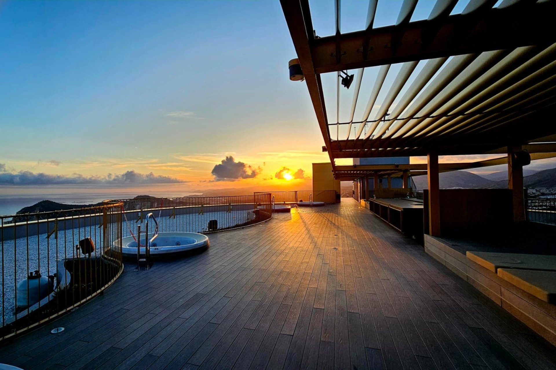 Resale - Apartment / flat - Benidorm - Playa Poniente