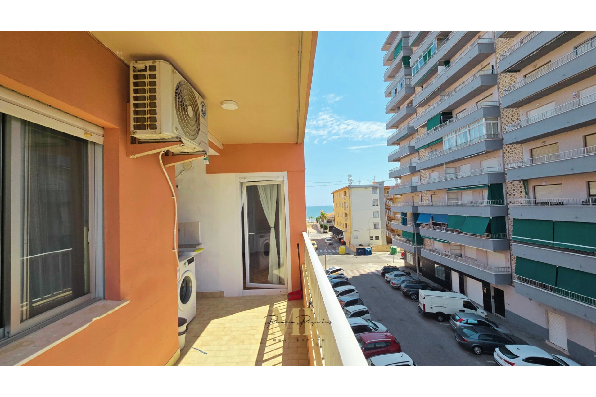 Resale - Apartment / flat - Miramar