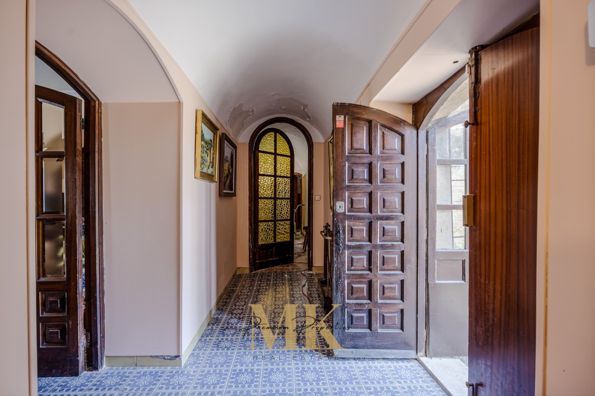 Resale - Castle - Denia
