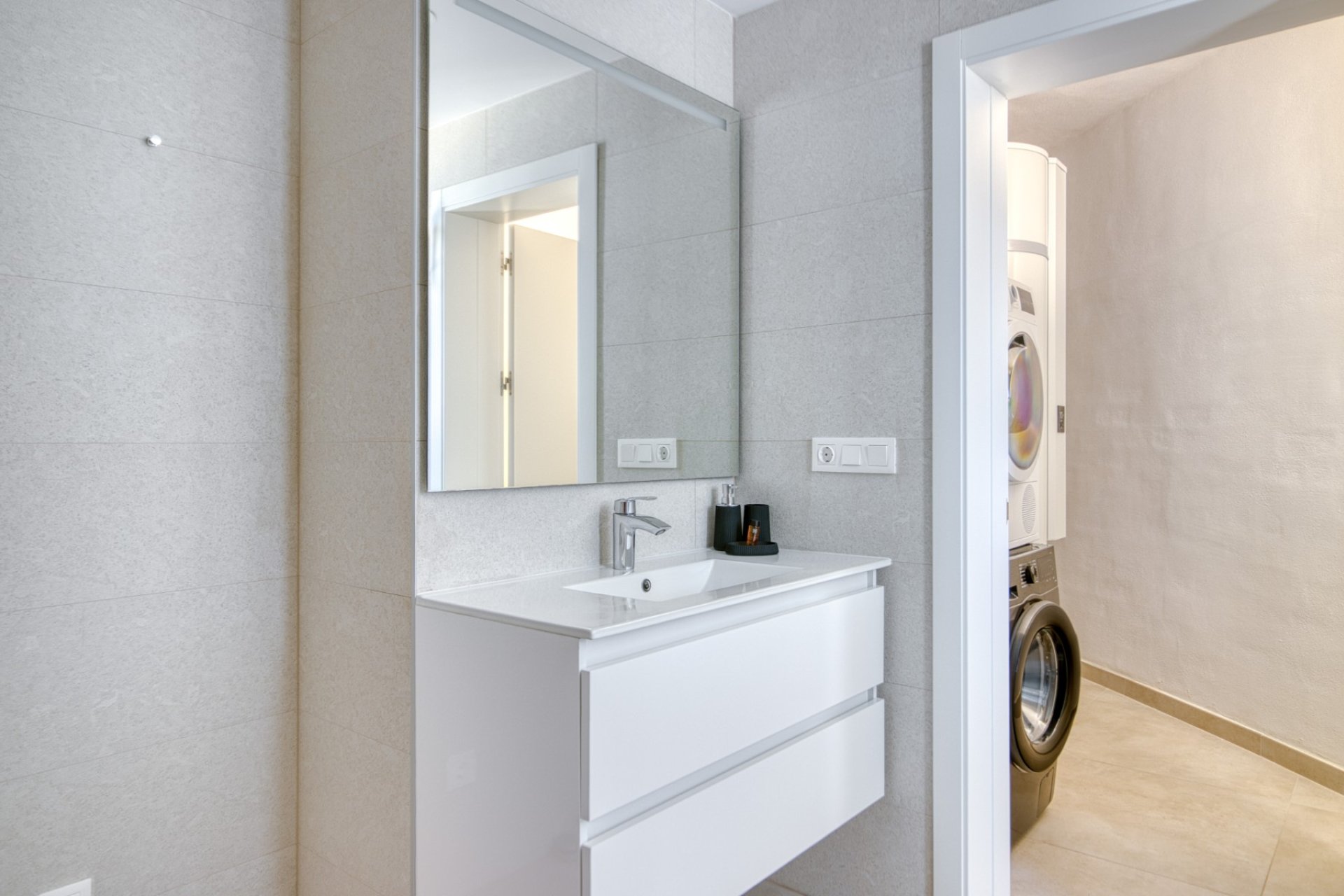 Reventa - Apartamento / piso - Benidorm - Playa Poniente