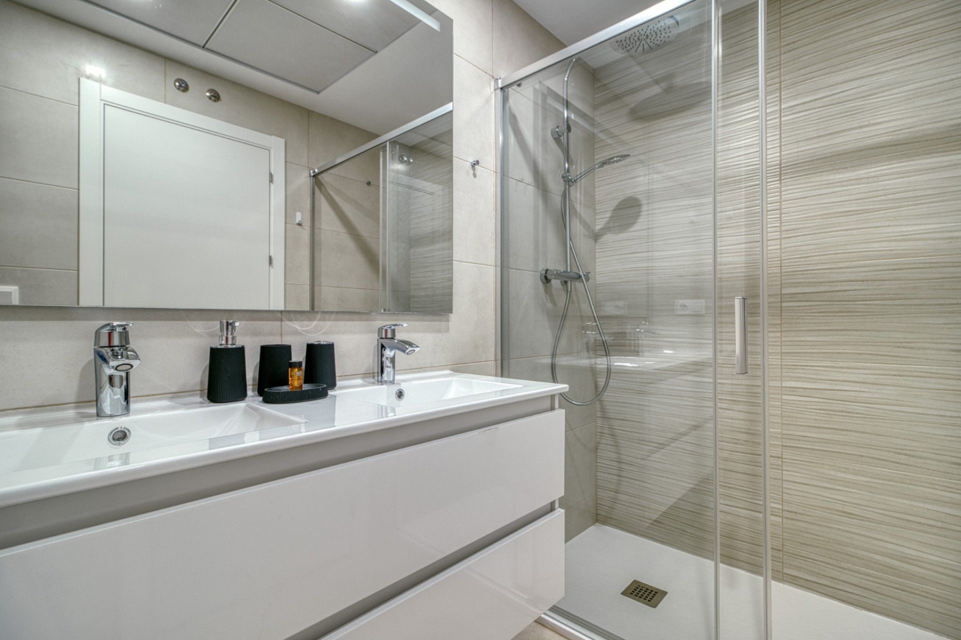 Reventa - Apartamento / piso - Benidorm - Playa Poniente