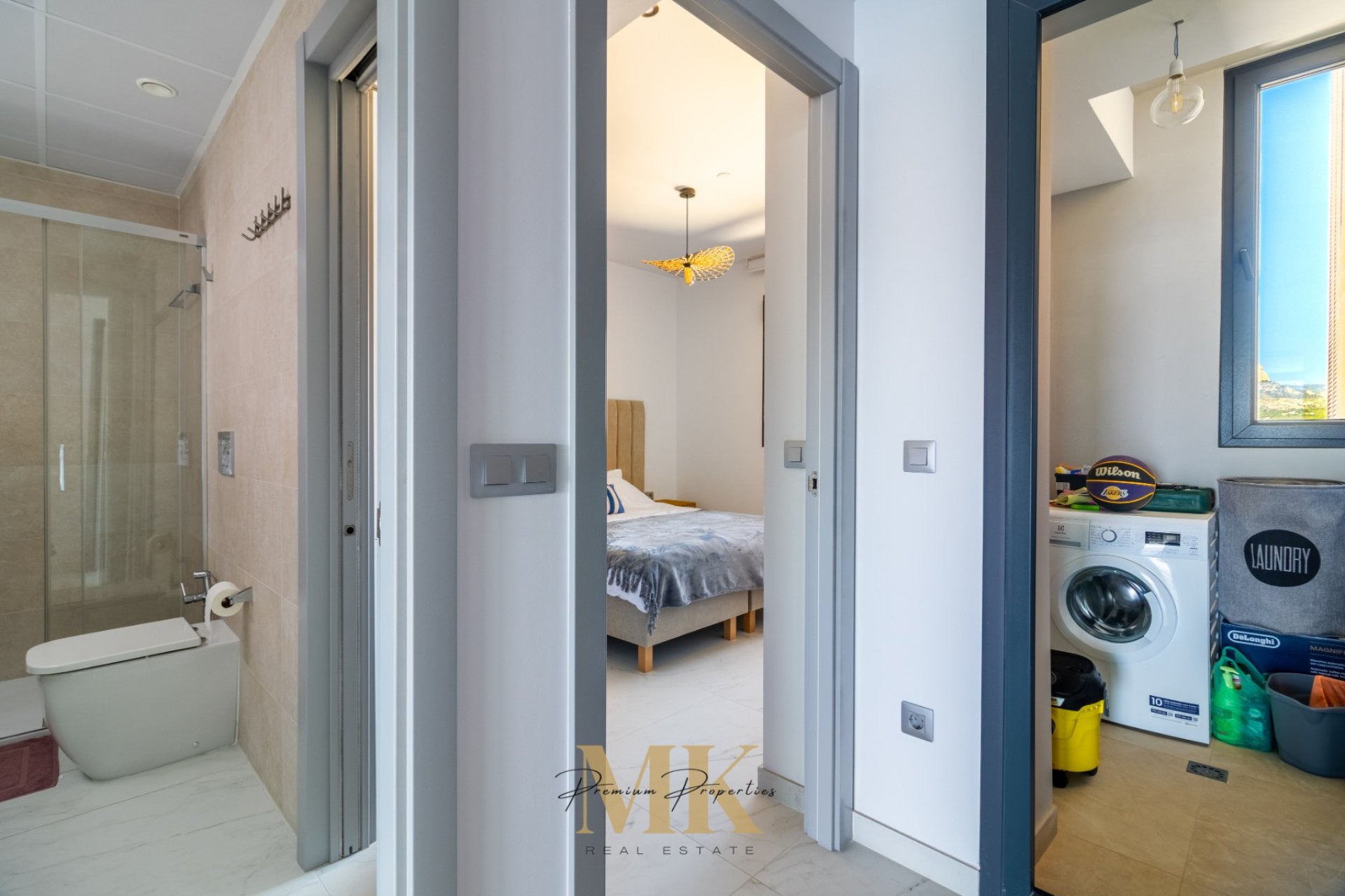 Reventa - Butas / butas - Benidorm - Playa Poniente